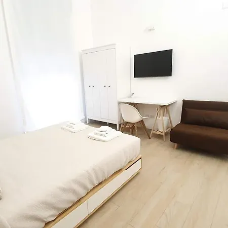 Konukevi Dimora Beluga - Centro 3*