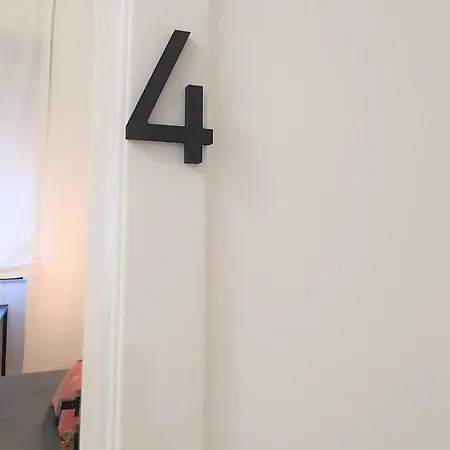 Pensión Dimora Beluga - Centro 3*