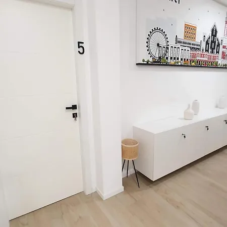 Dimora Beluga - Centro Pensión Bari