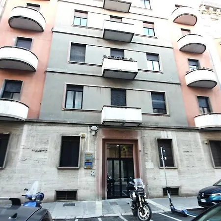 Casa de hóspedes Dimora Beluga - Centro 3*